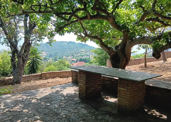 וילה Lichada View Likhas